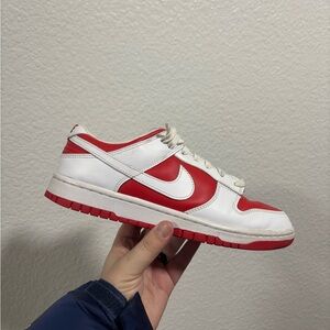 🔥Nike red and white dunk low